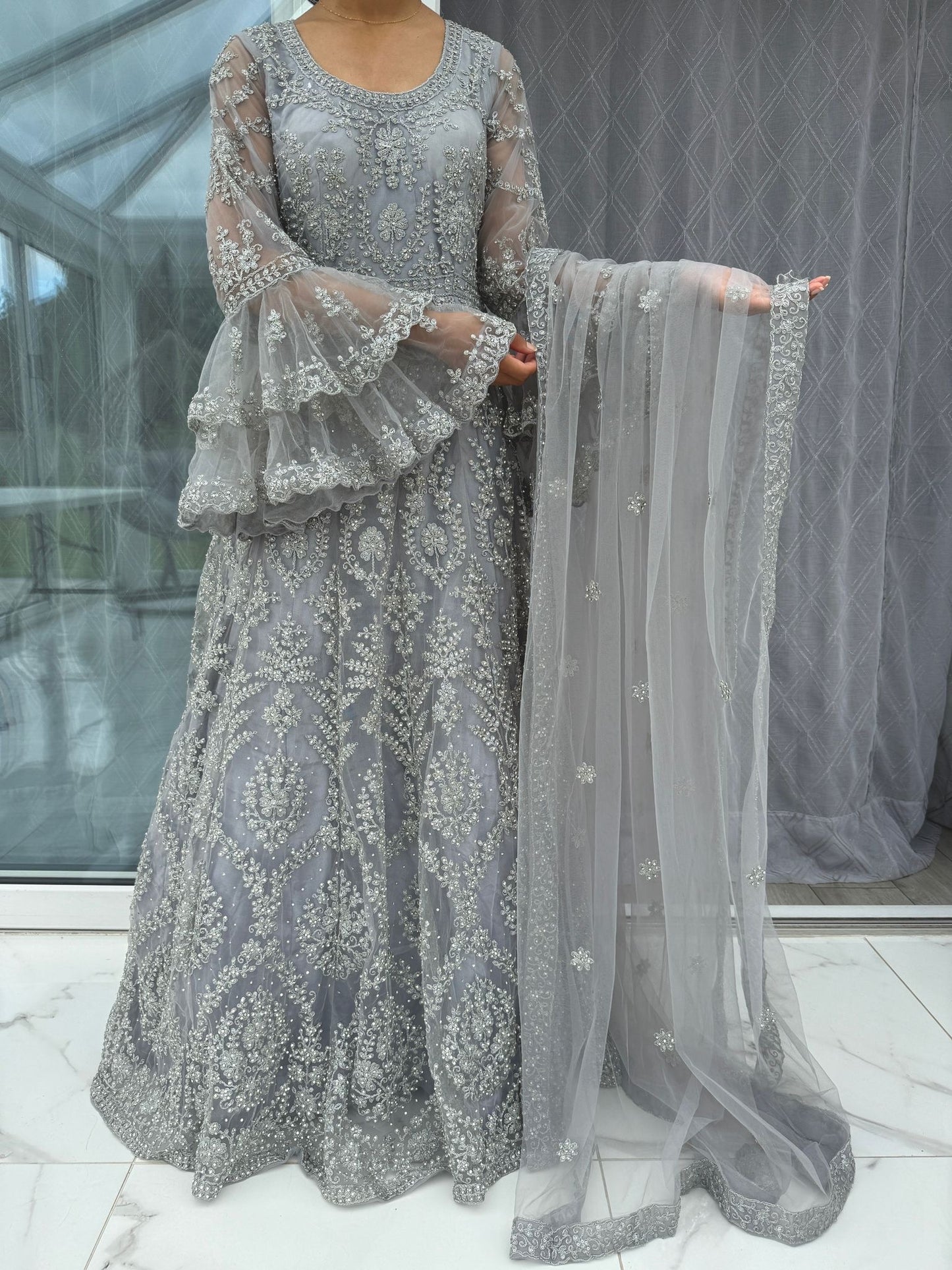 MAHNOOR