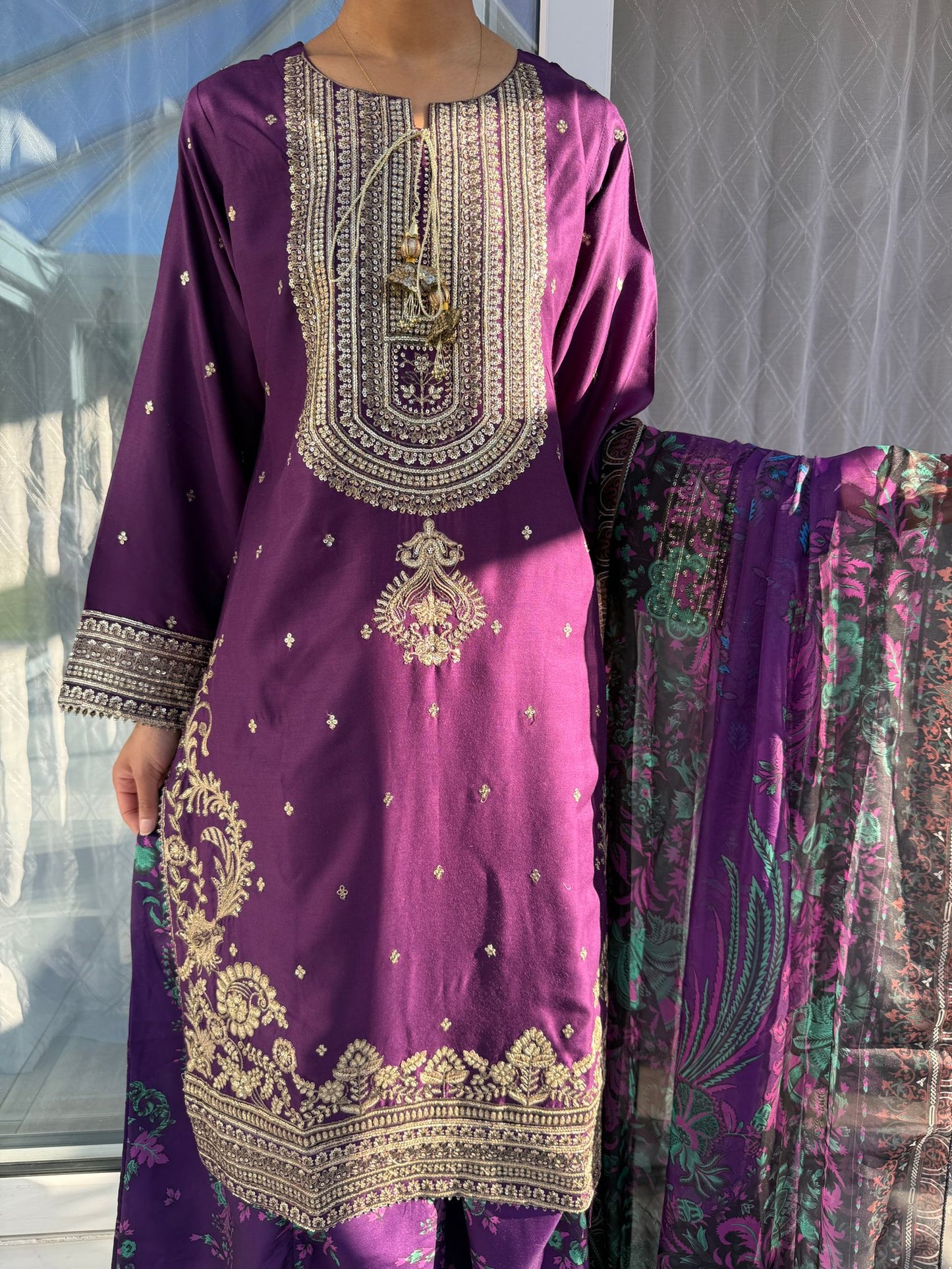 MEERAB - Embroidered linen kameez with Sharara