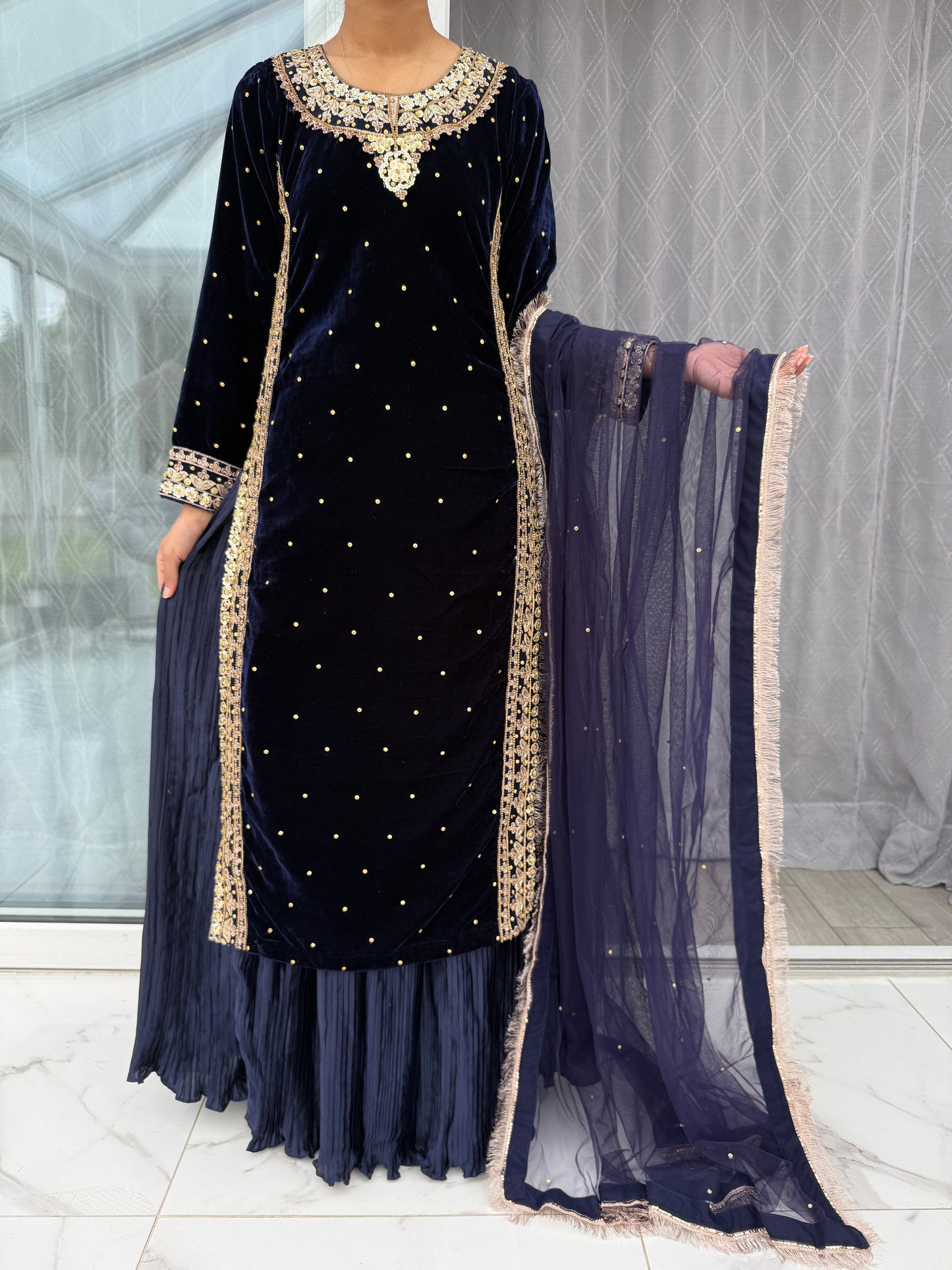 AYAT - Embroidered velvet kameez with lengha