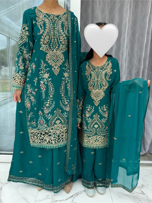 NAZISH MOTHER/DAUGHTER