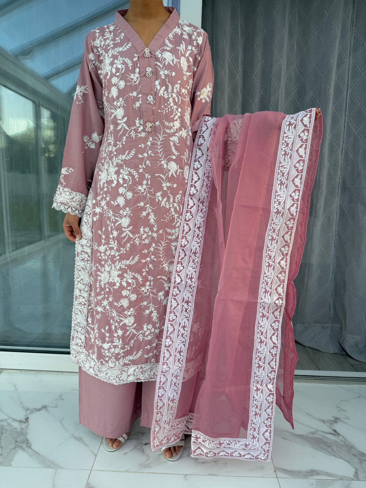 ZAREENA SIMRANS