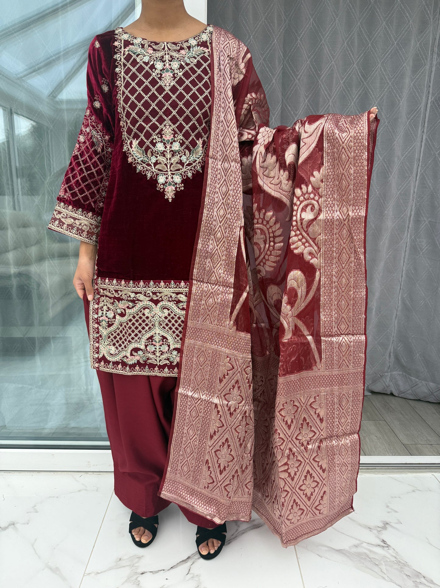 SIMRANS FANNAH COLLECTION - MAROON
