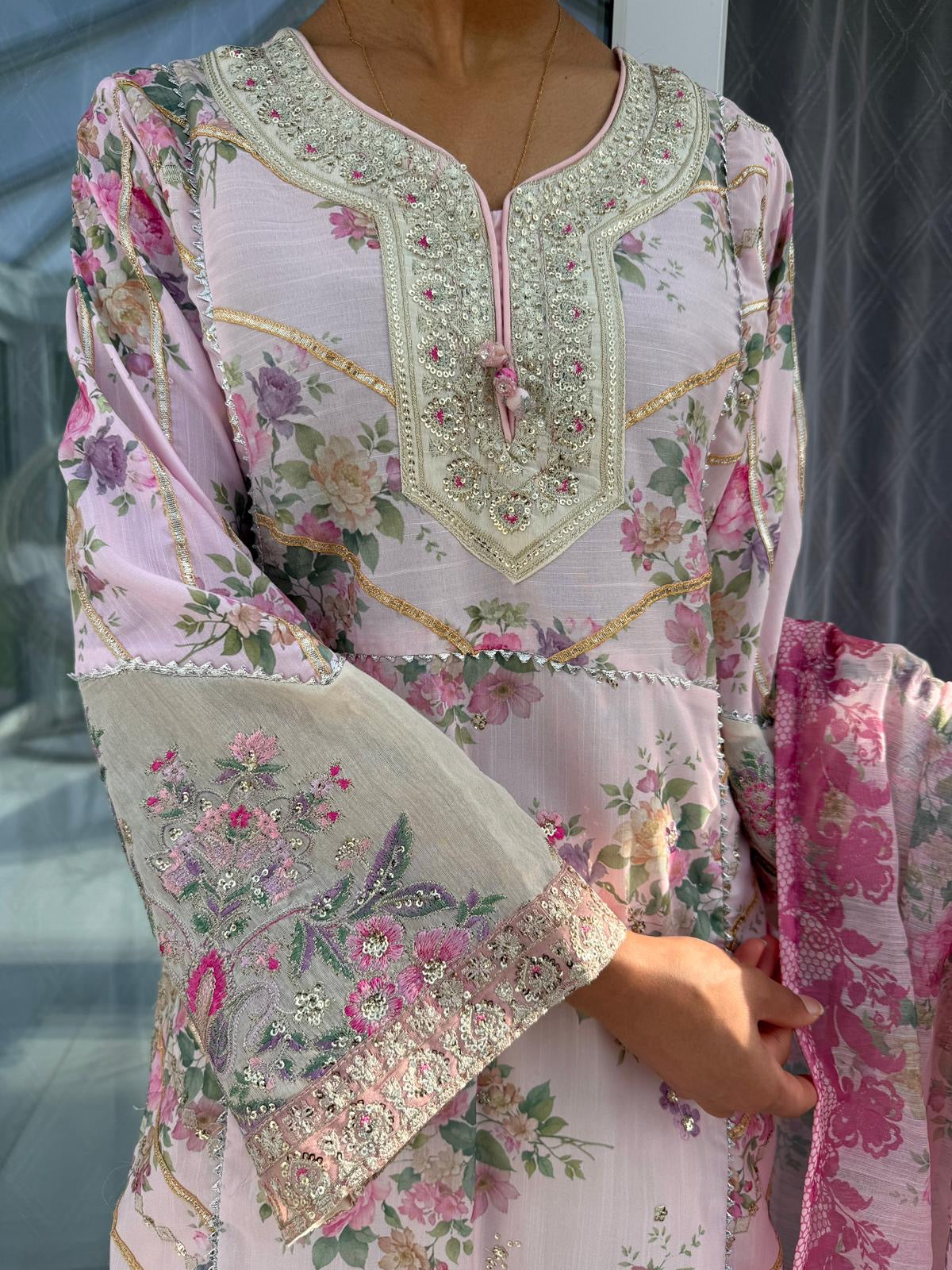 GULNOOR - Embroidered floral viscose kameez with embroidered farshi shalwar