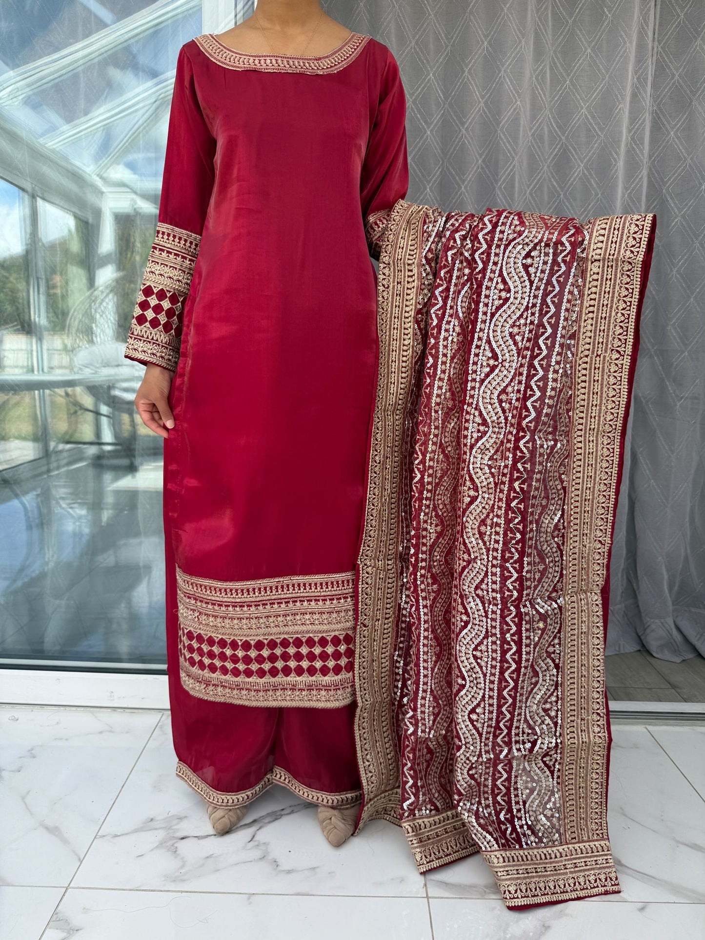HAZEL LAWA SILK