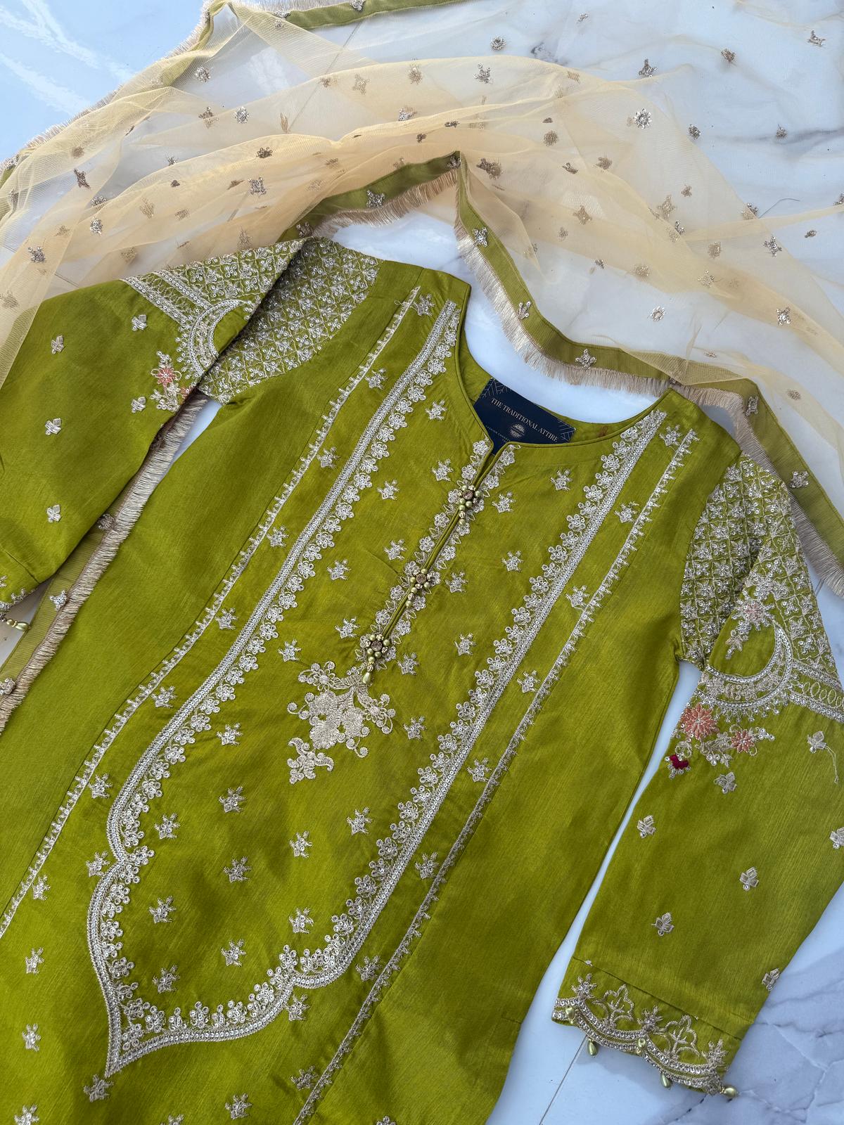 MEHNAAZ