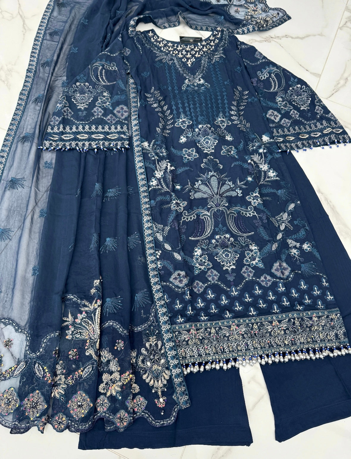 MIDNIGHT ELEGANCY