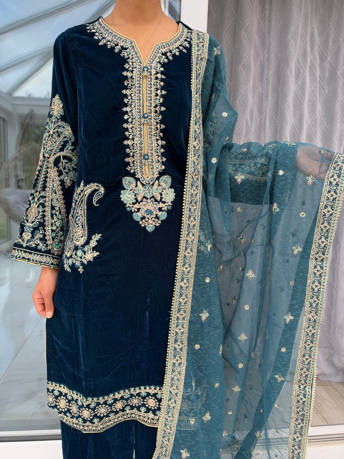 NAQSH - Embroidered luxury velvet kameez with trousers & khaadi net dupatta