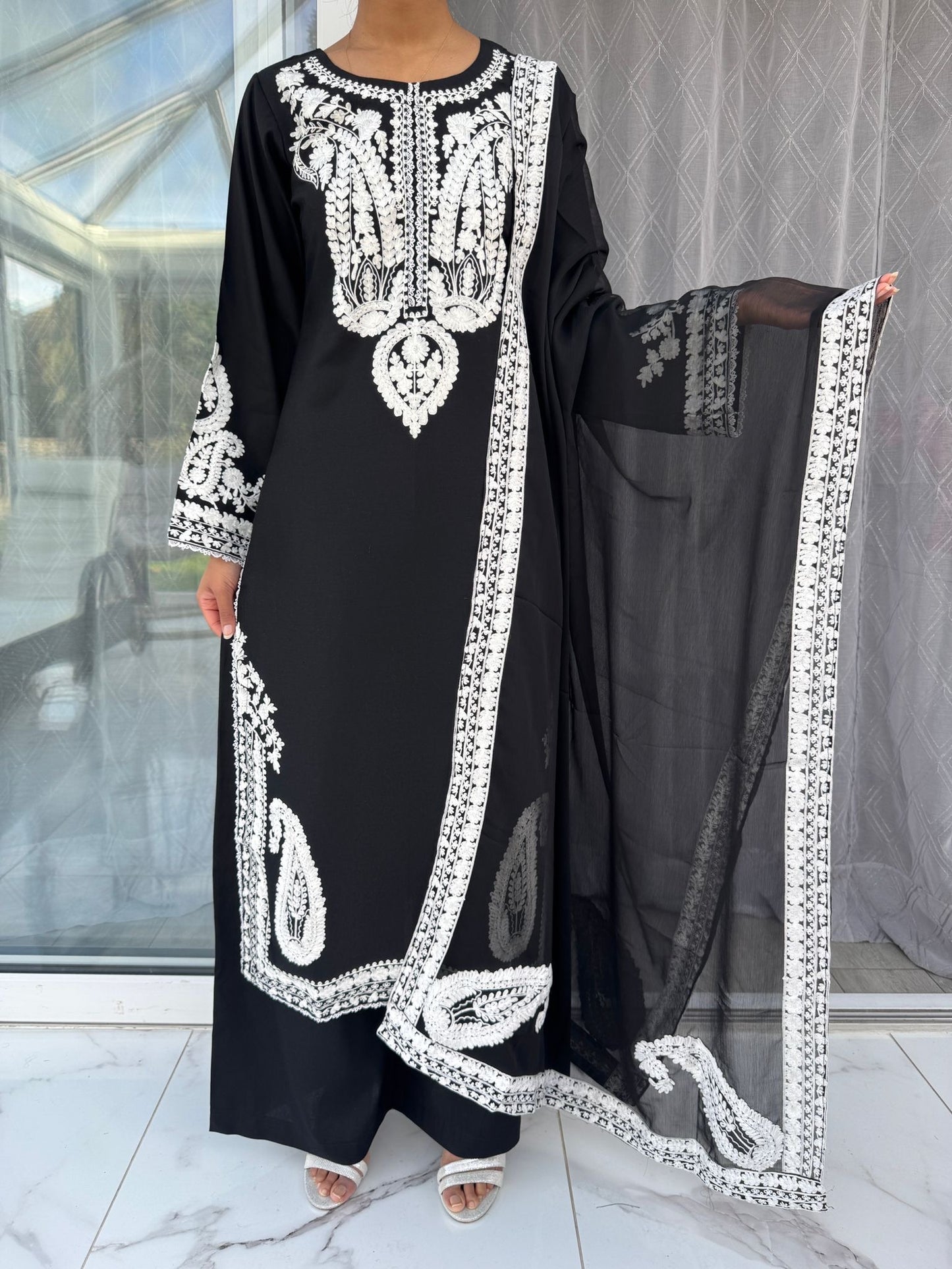 AMILA SIMRANS -  BLACK