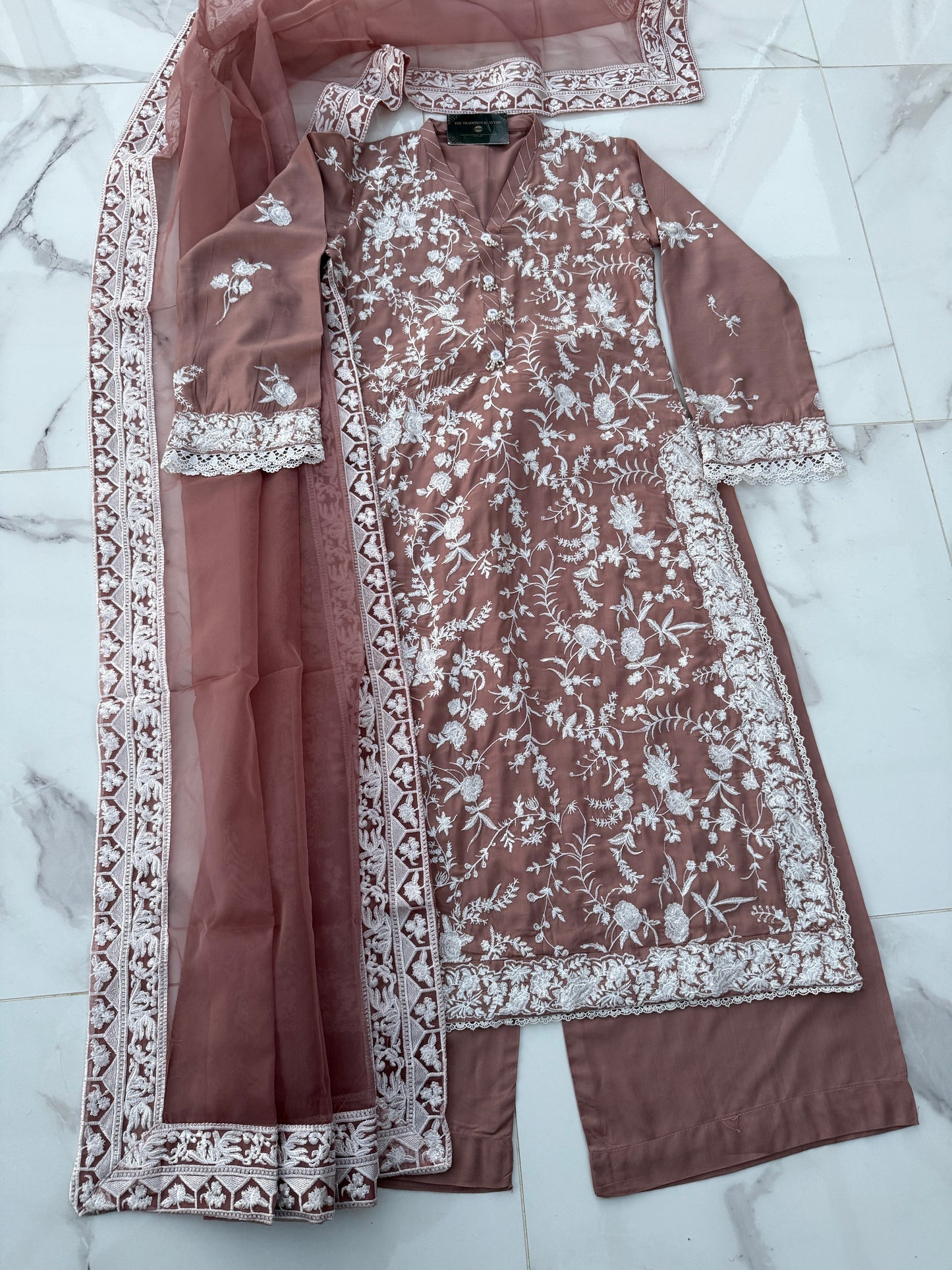 ZAREENA SIMRANS