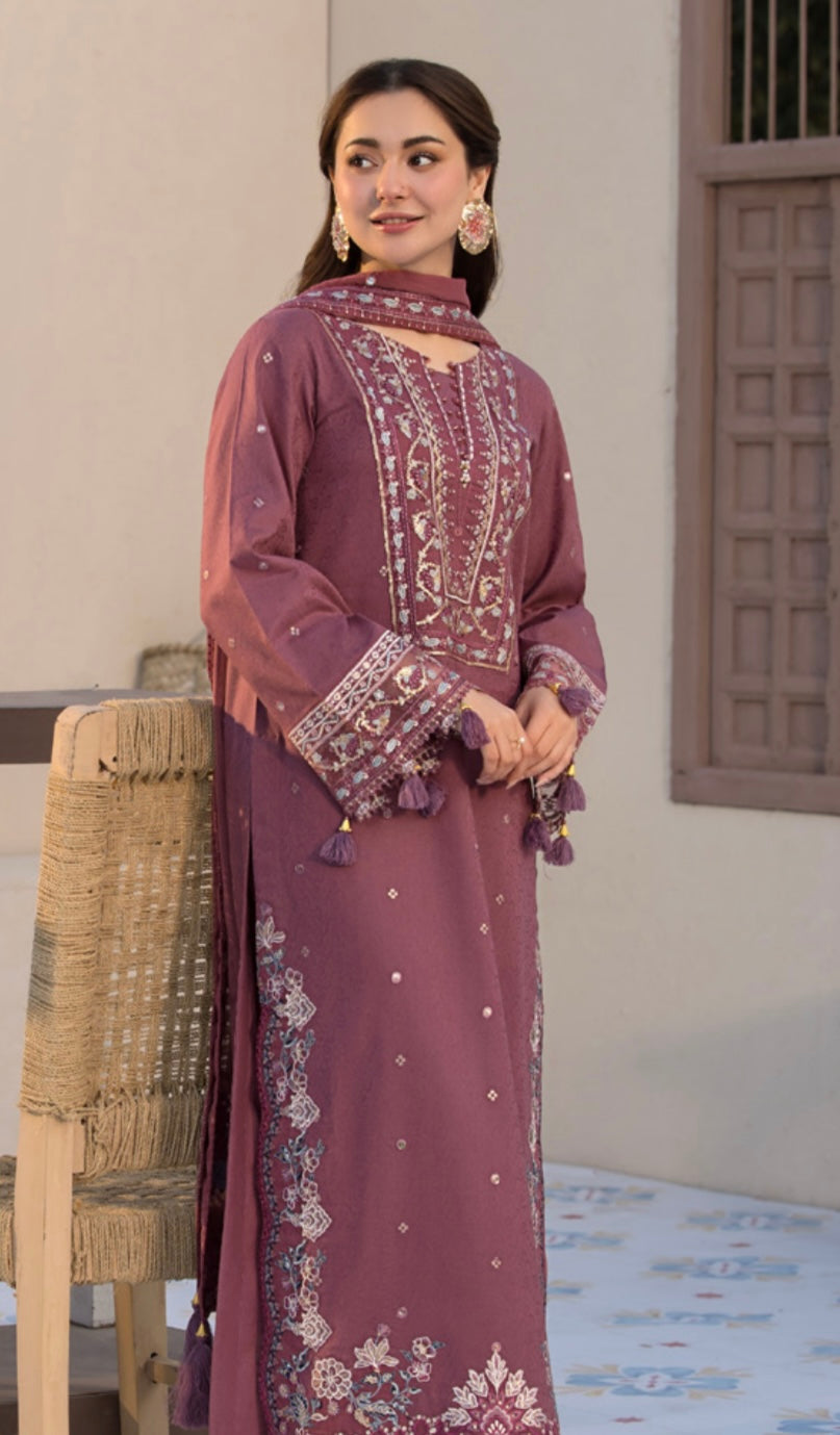 EXCLUSIVE HANIA AMIR JANAAN COLLECTION
