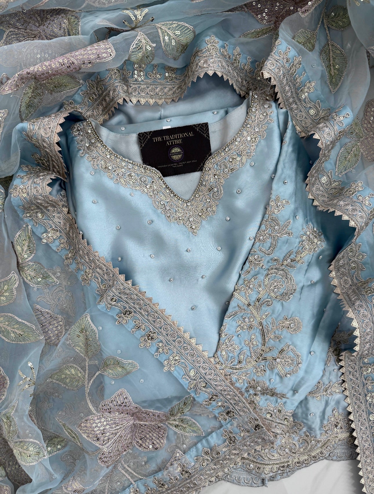 KASHISH - Embroidered silk kameez with sharara