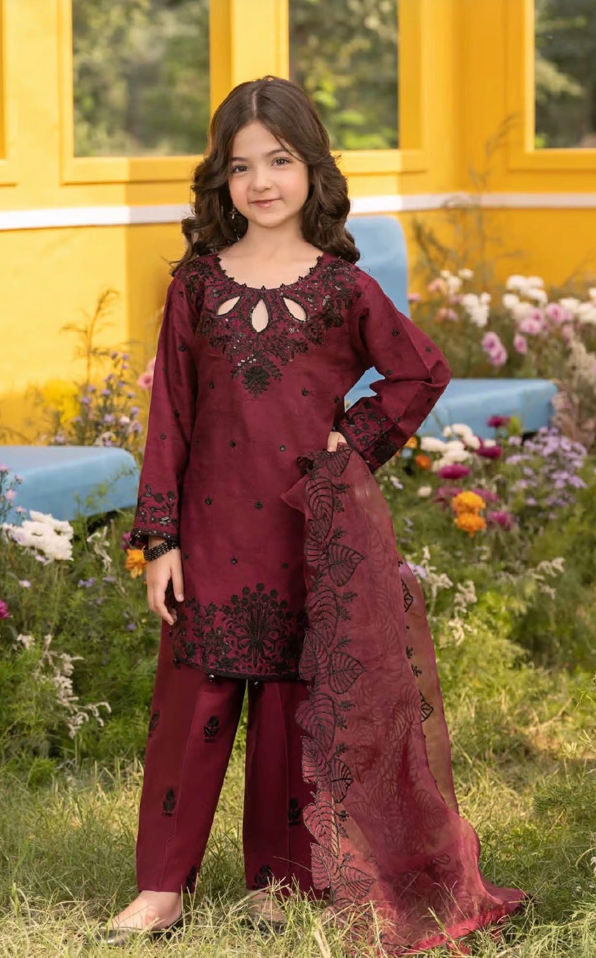 HANIA AMIR EXCLUSIVE JACQUARD EID COLLECTION