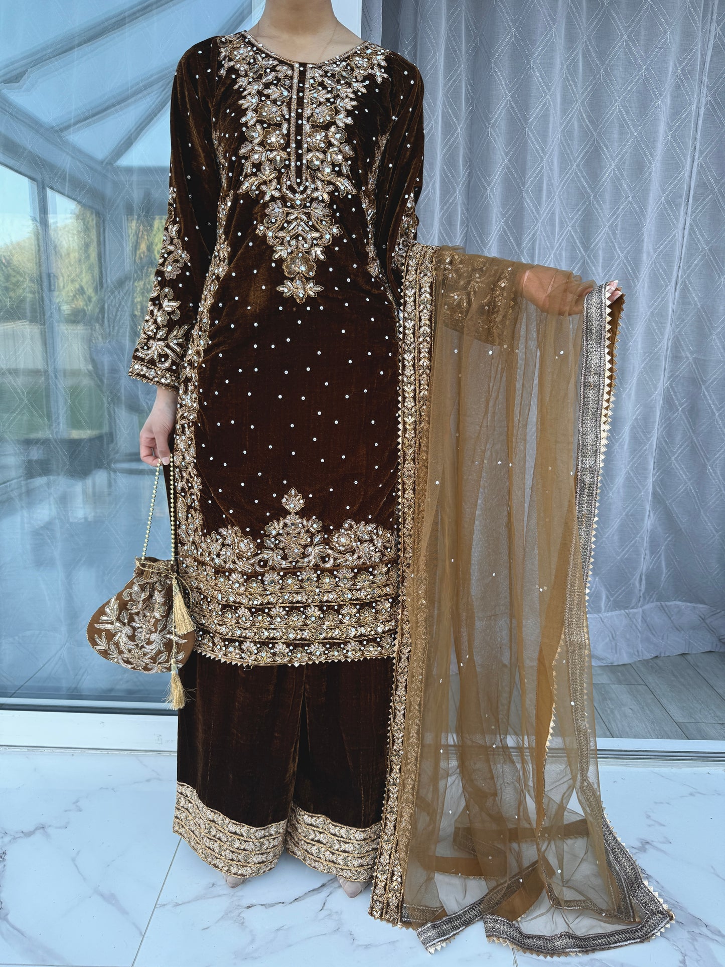 JANAAN VELVET BROWN - Embroidered velvet readymade party outfit
