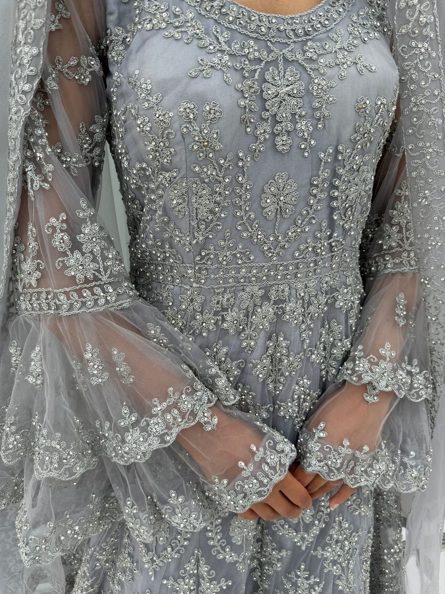 MAHNOOR