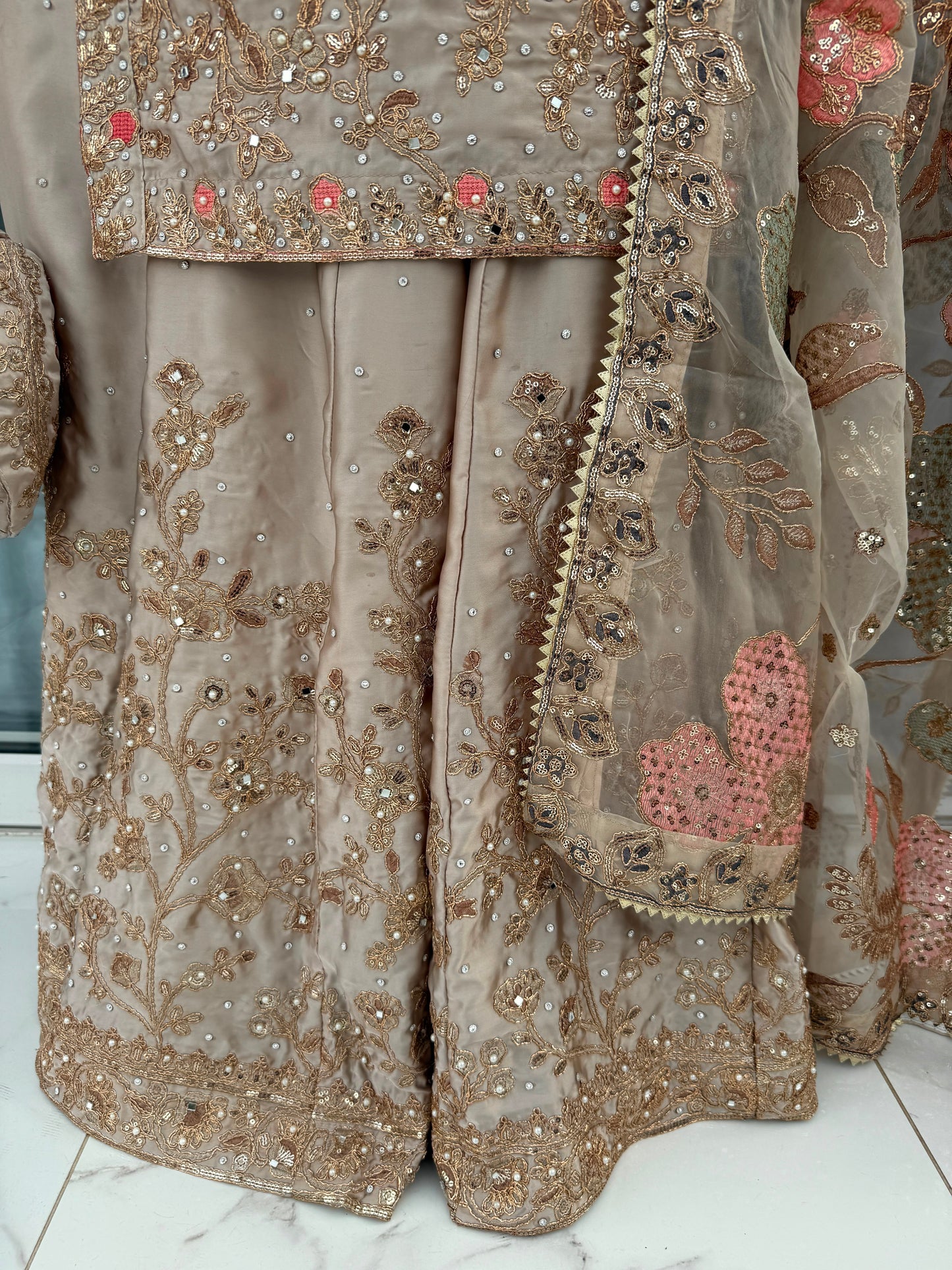 KHAANI - Embroidered silk kameez with Sharara