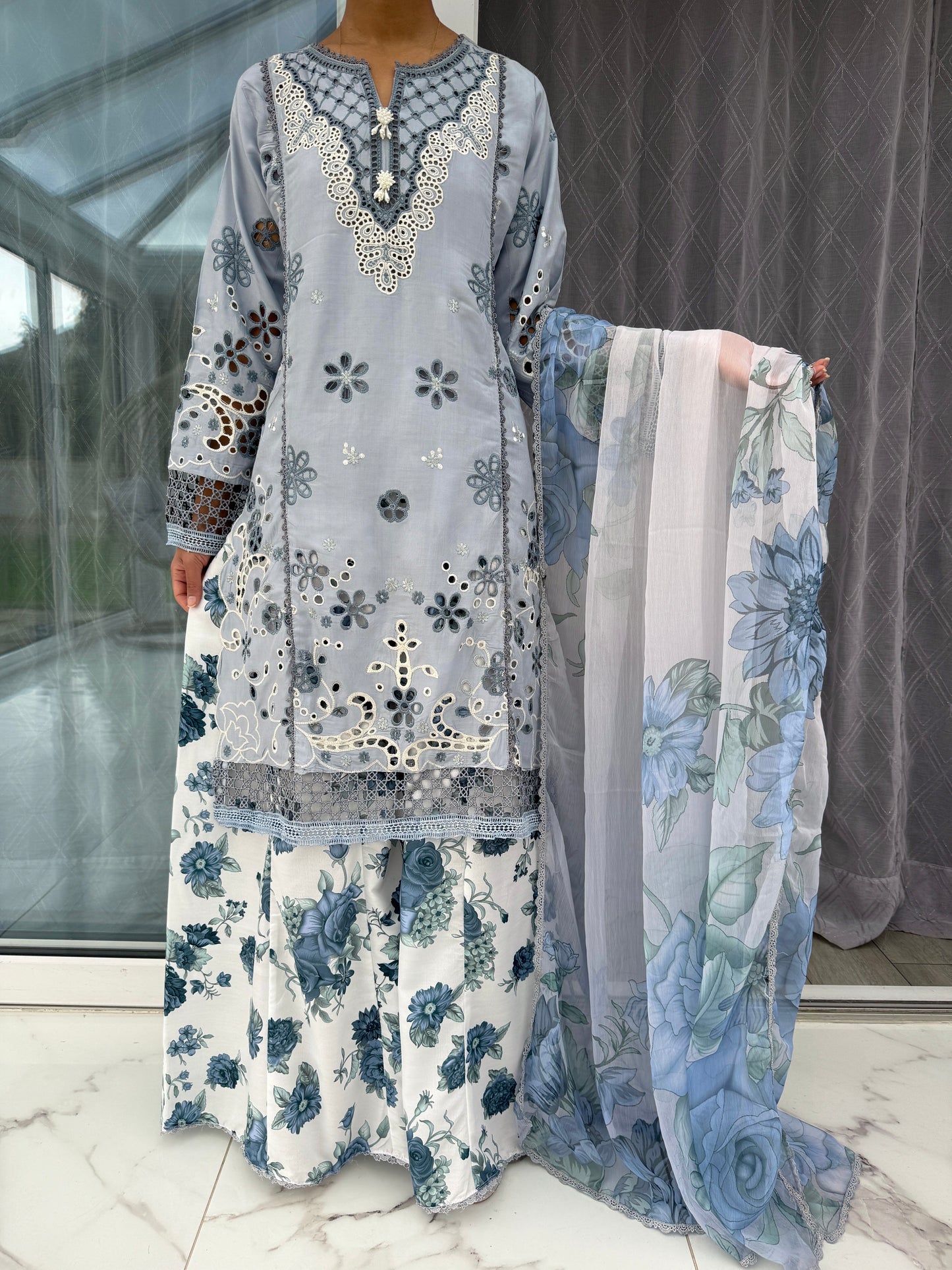 YUMNA - EMBROIDERED LINEN KAMEEZ WITH SHARARA