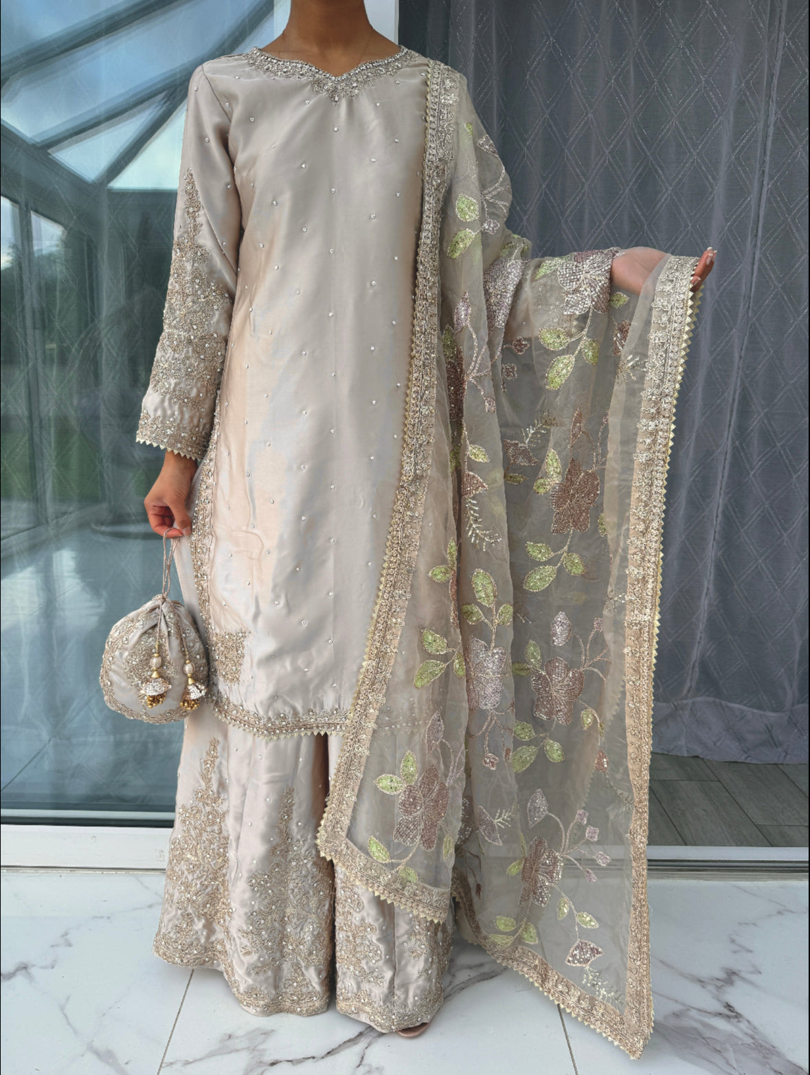 KASHISH - Embroidered silk kameez with sharara
