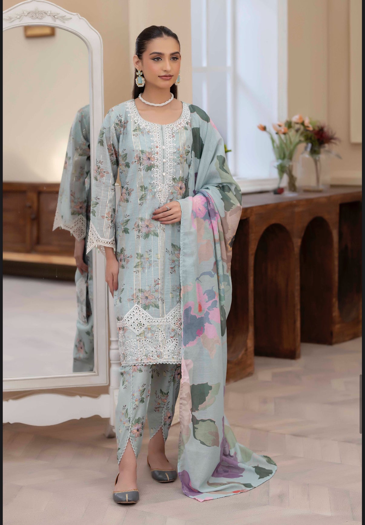 ANDAAZ - TULIP SHALWAR