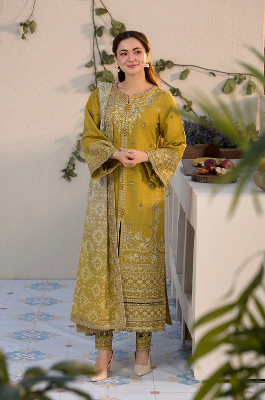 EXCLUSIVE HANIA AMIR JANAAN COLLECTION