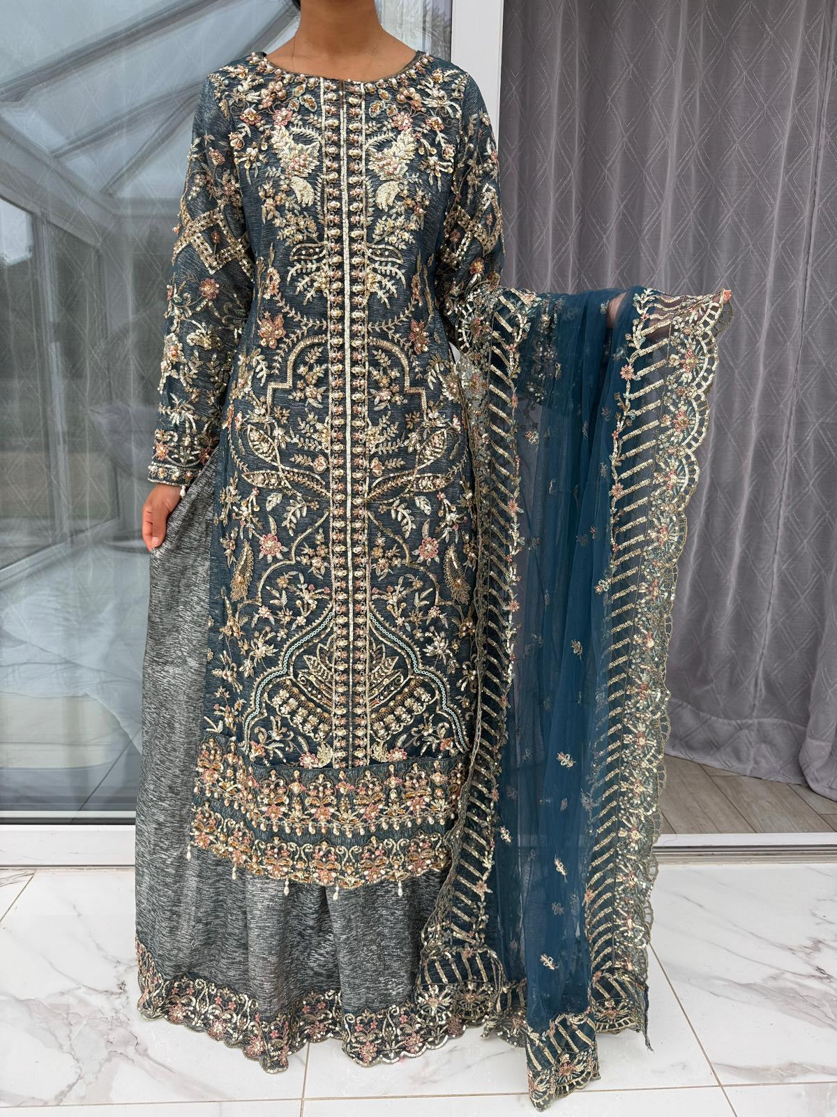ALAIRA BLUE - Handwork embellished net outfit with sharara