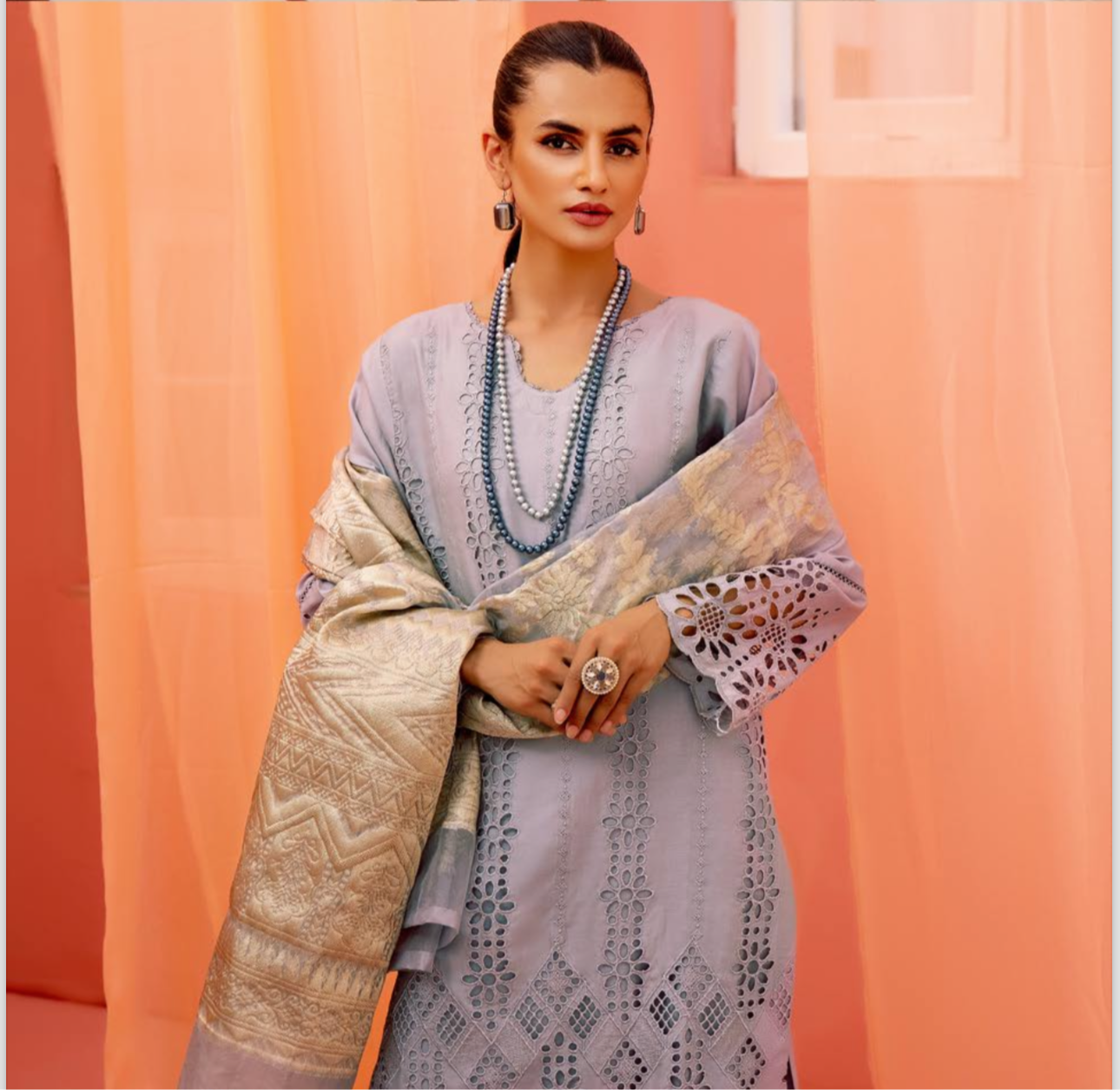 IVY CHIKAN KARI GREY