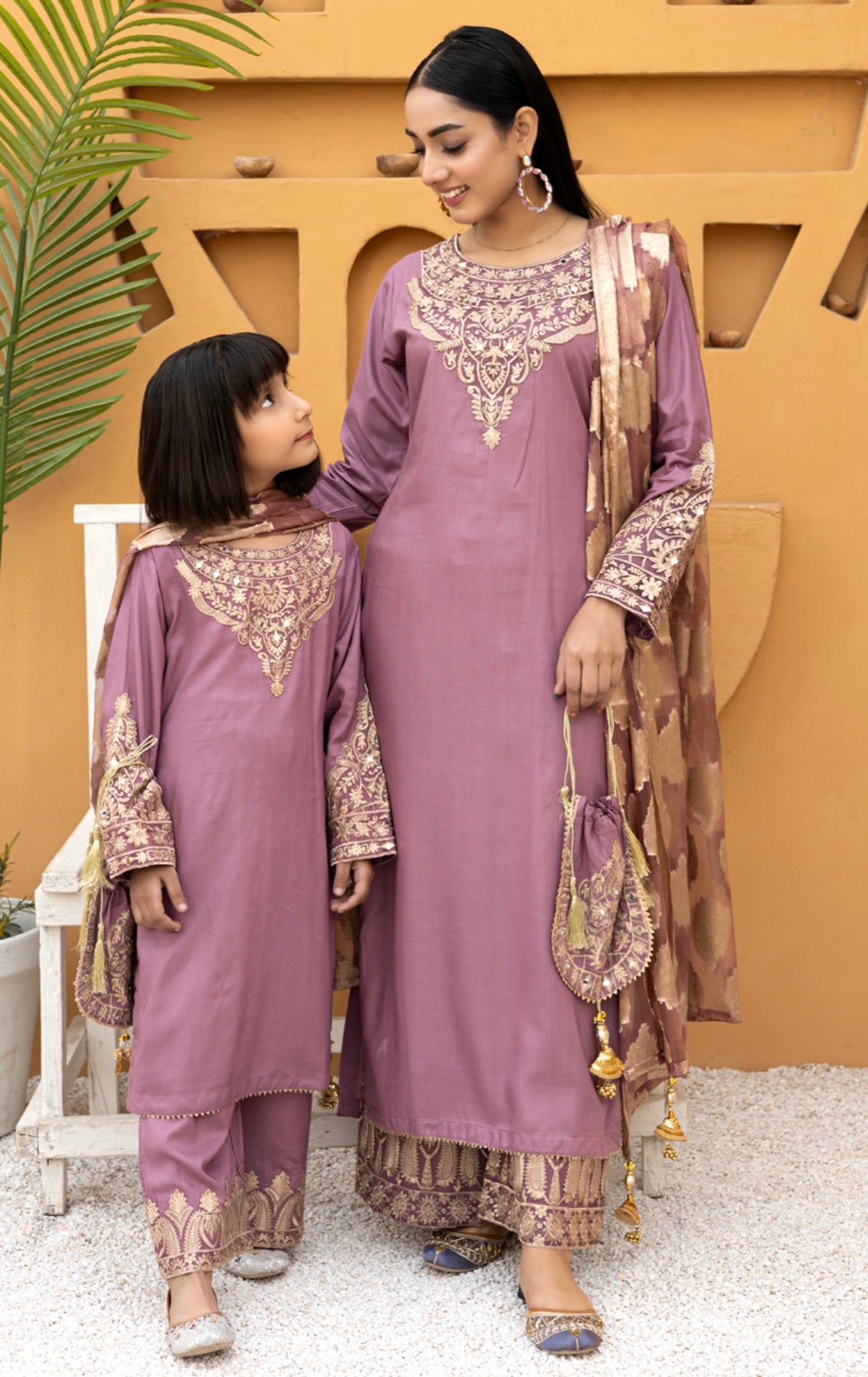 FILHAAL MOTHER/DAUGHTER
