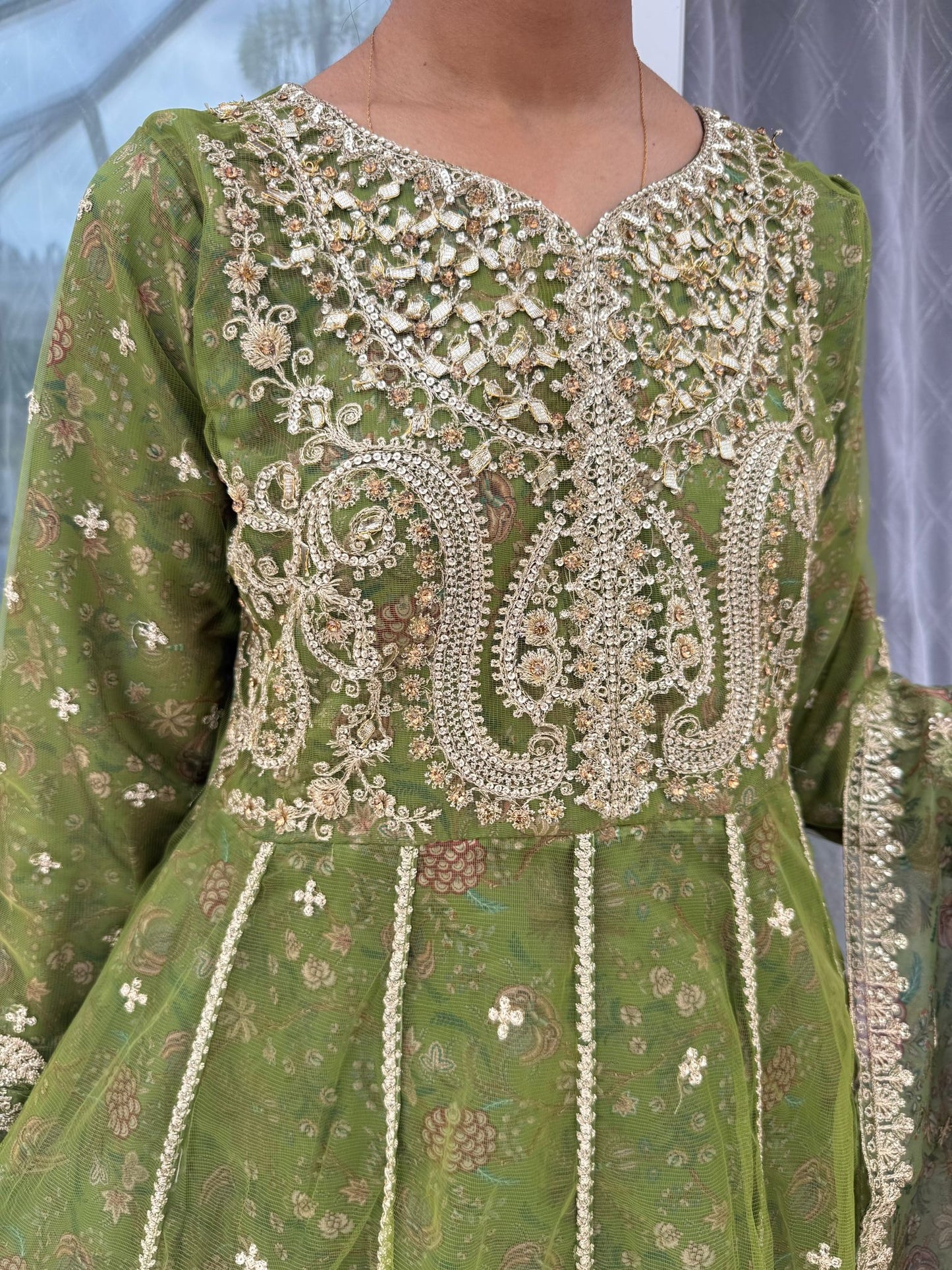 AMISHA - Embroidered net dress with floral silk lining