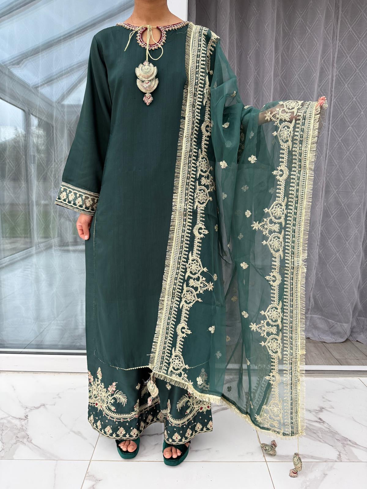 ADAA - Mother and daughter collection