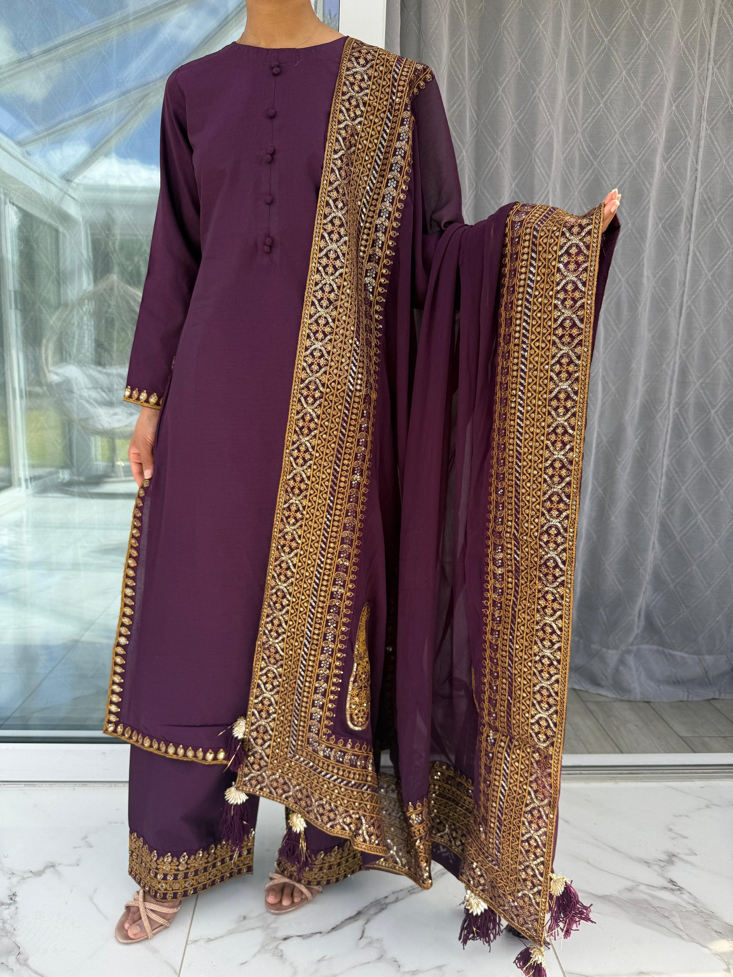 MAHEEN - Embroidered cotton kameez with embroidered dupatta and plazo