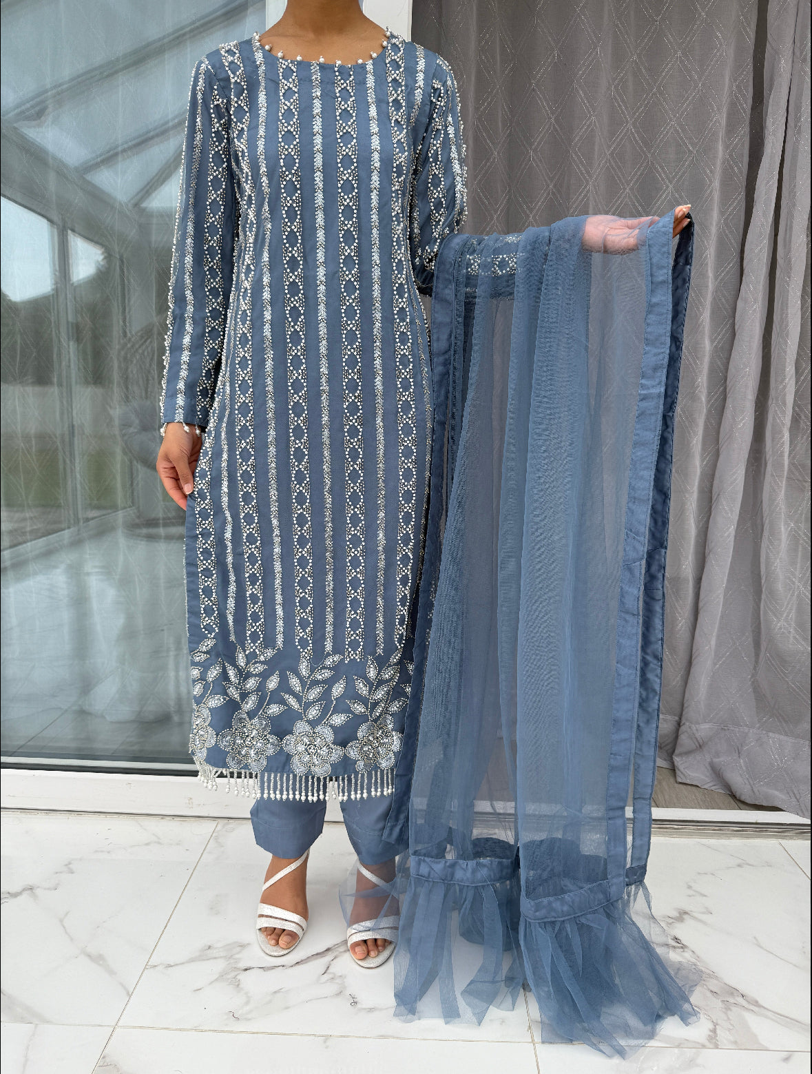 RIYA - Embroidered net kameez with pearl embellishments