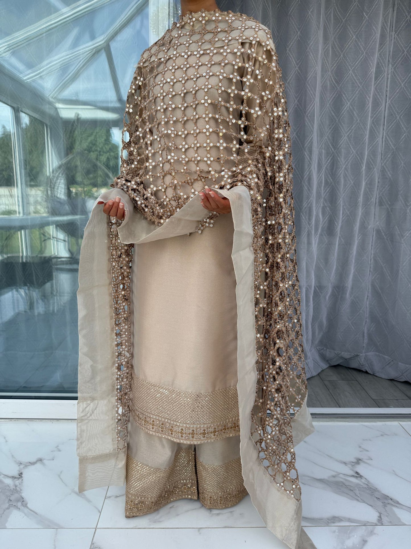 ZAR- E-NOOR