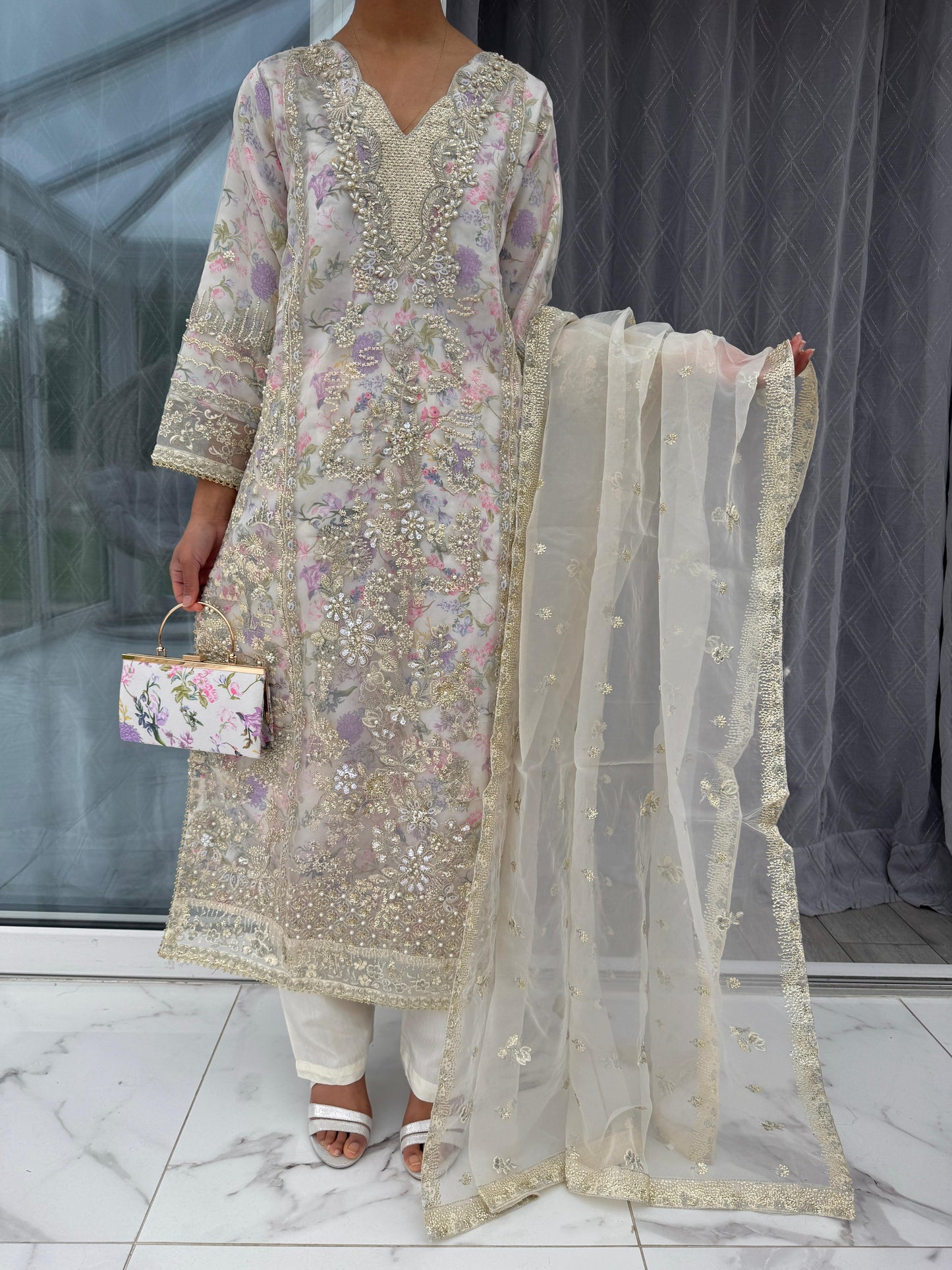 MARIYA - Embroidered organza kameez with floral silk lining