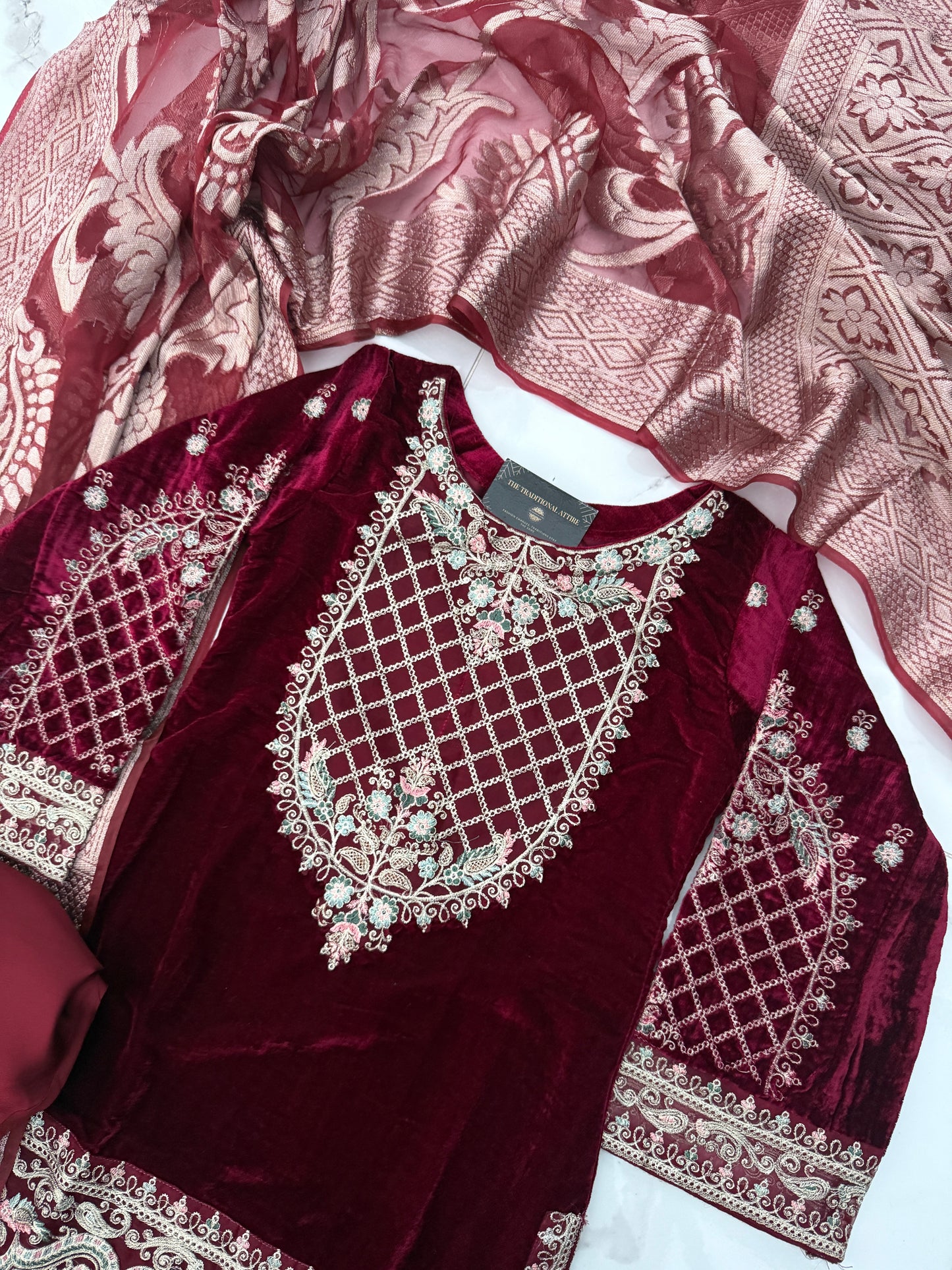SIMRANS FANNAH COLLECTION - MAROON