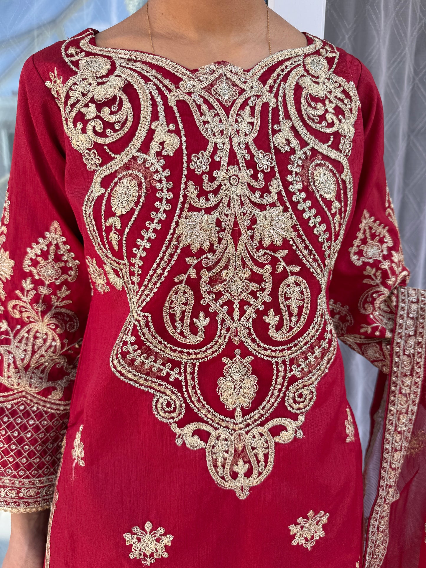 MUSKAAN - Zari embroidered raw silk kameez with plazo