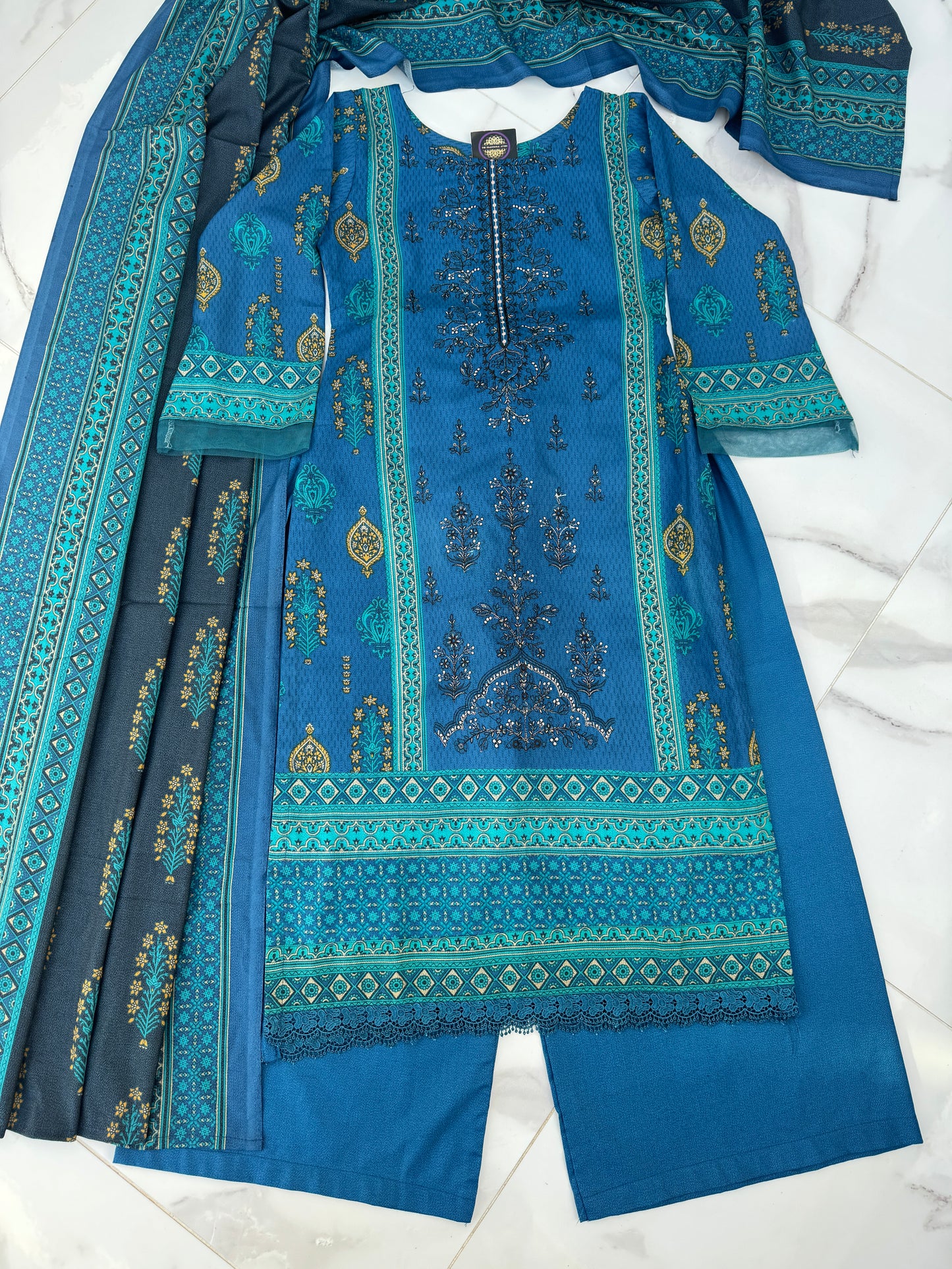 FLORAL DHANAK
