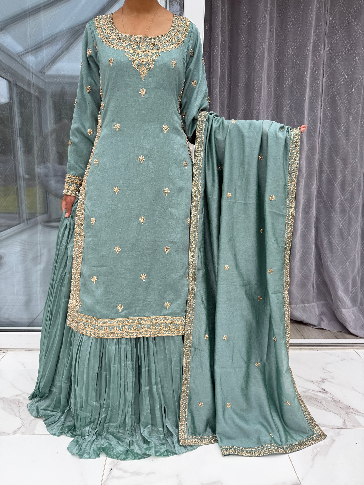 YALINA - Embroidered kameez with diamanté stonework & lengha
