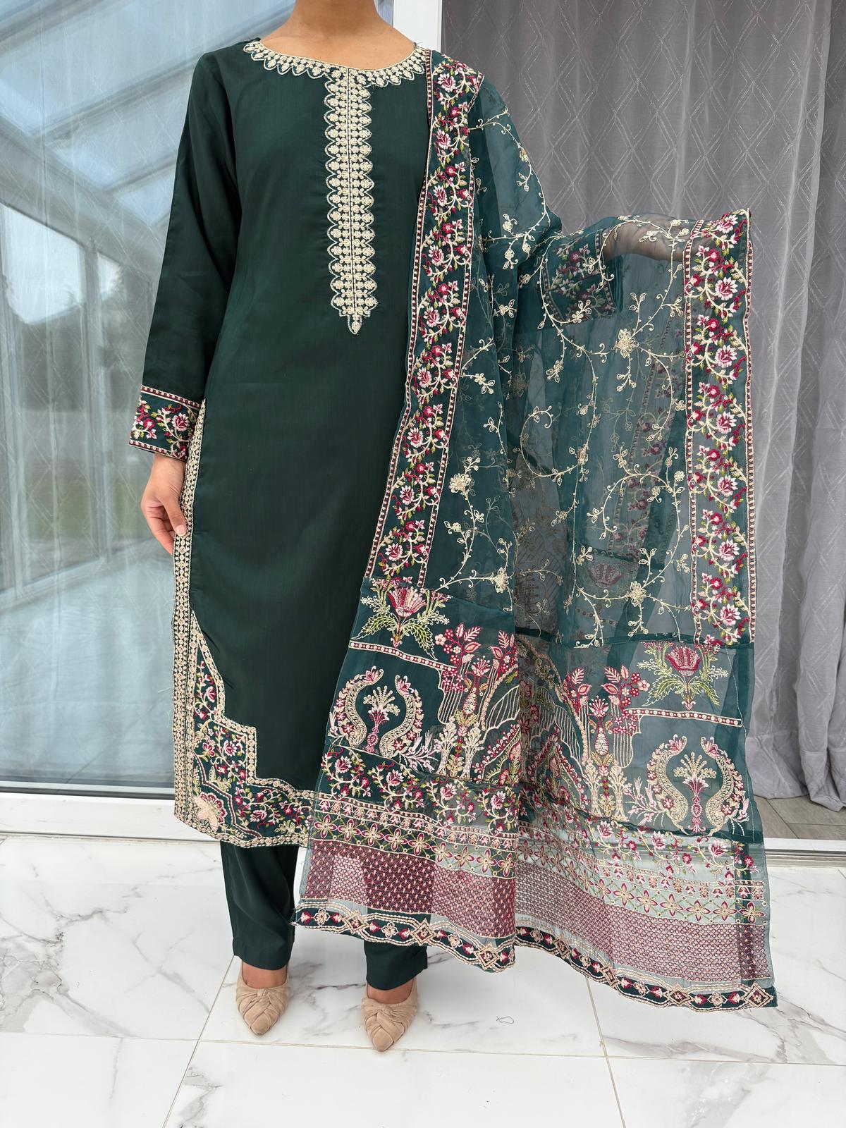 MARIA B EID FESTIVE GREEN
