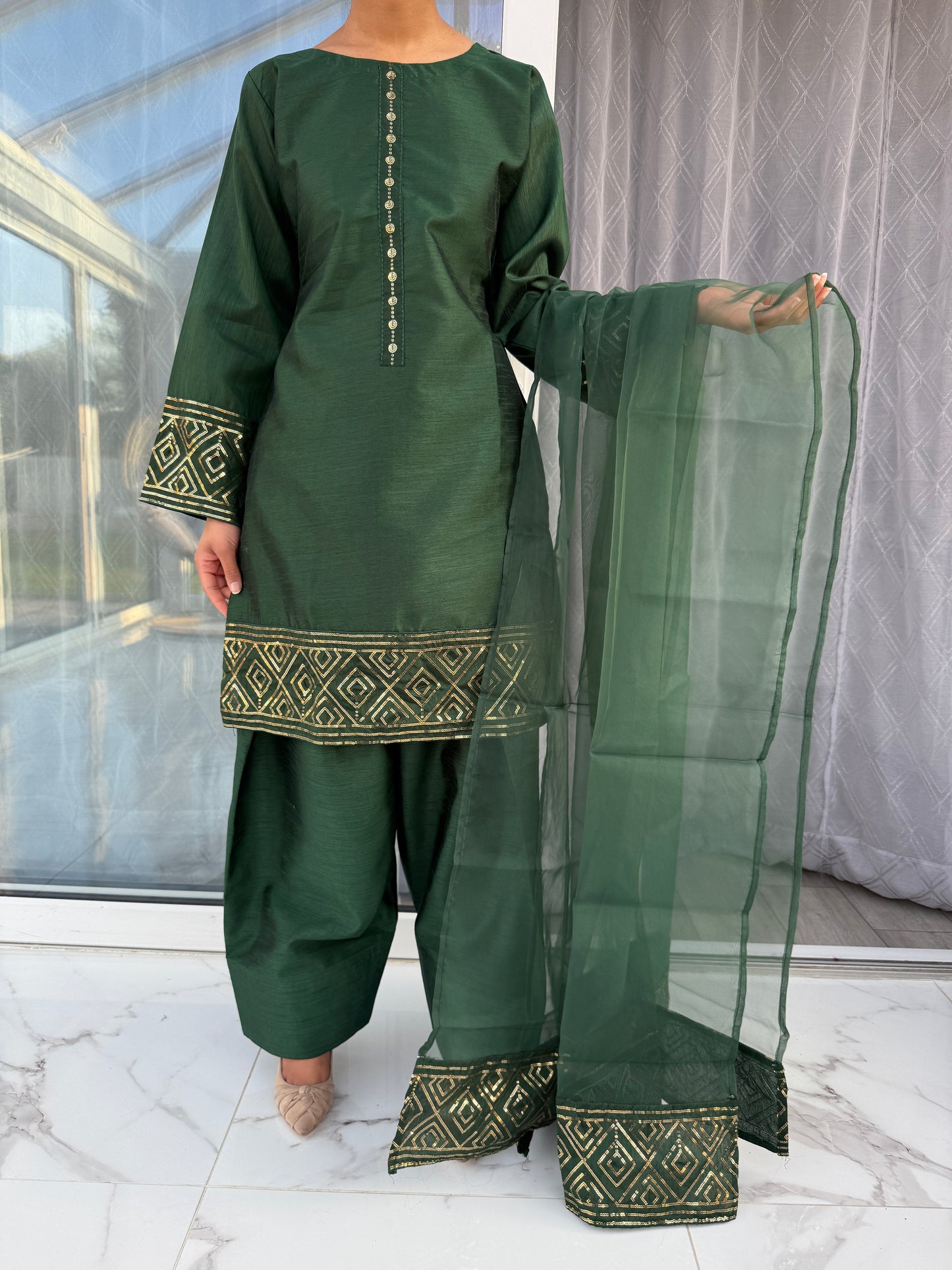 SOPHIA FARSHI SHALWAR SIMRANS