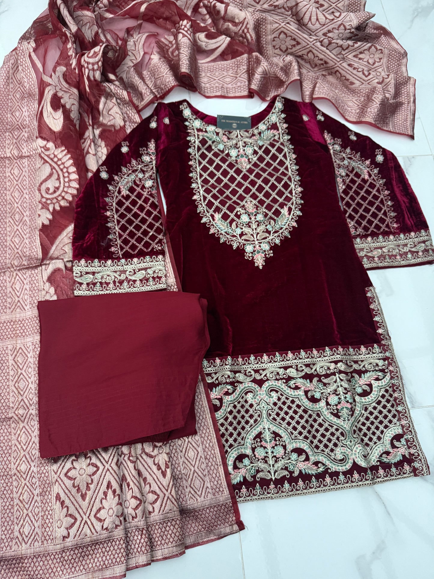 SIMRANS FANNAH COLLECTION - MAROON