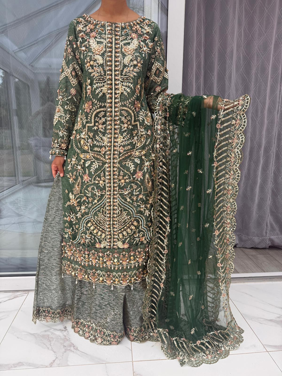 ALAIRA GREEN - Handwork embellished net outfit with sharara