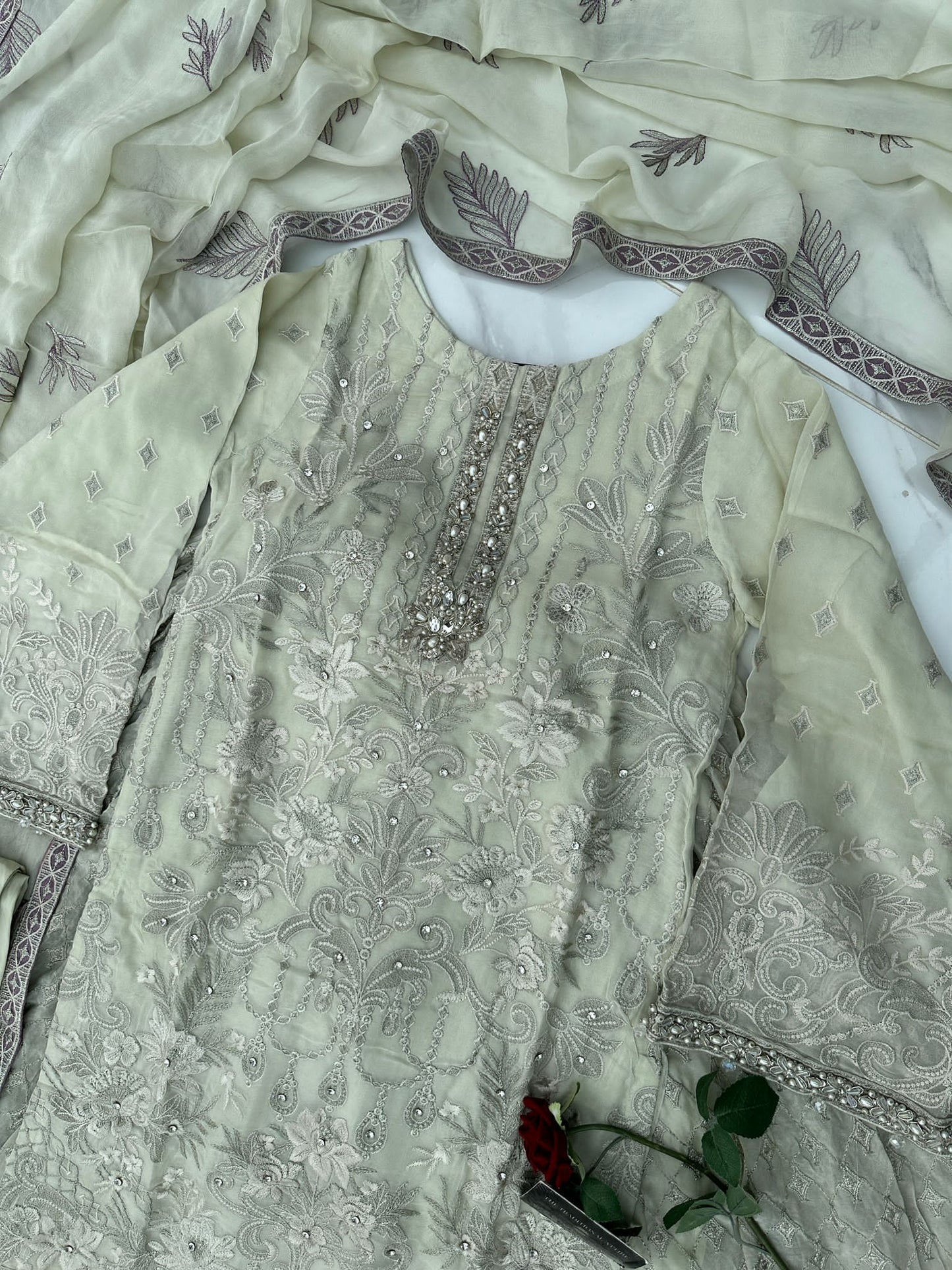 SIMRANS AMBER COLLECTION 01