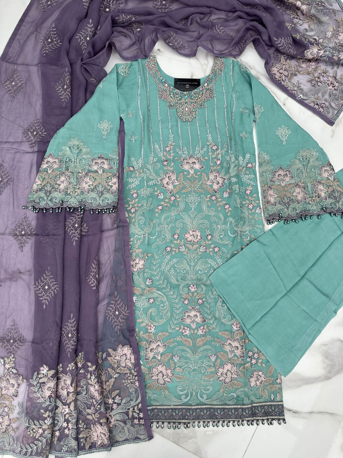 SIMRANS ERICA COLLECTION 02