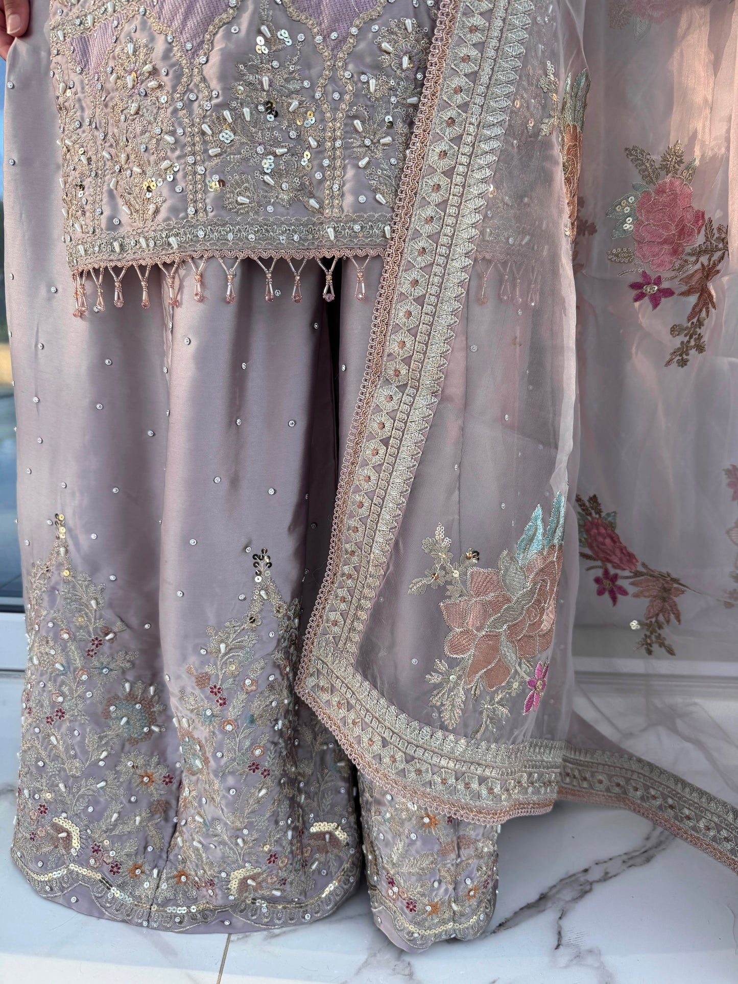 SAMAN - Embroidered silk kameez with sharara and duppatta