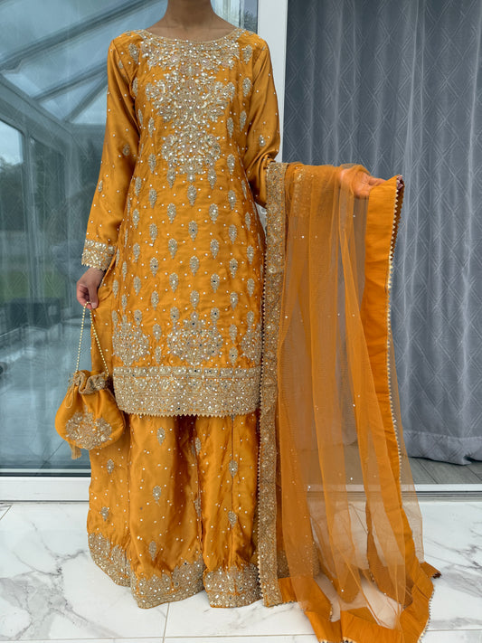 ESHAAL - Embroidered silk kameez with sharara