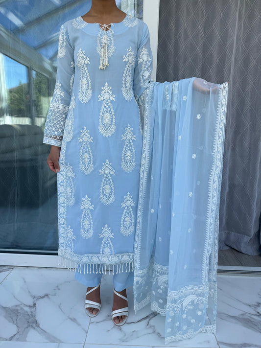 3 piece embroidered chiffon kameez