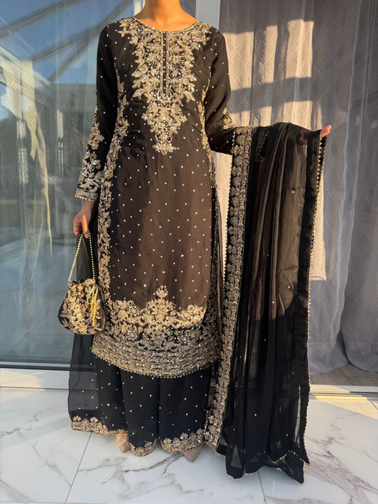 JANAAN BLACK