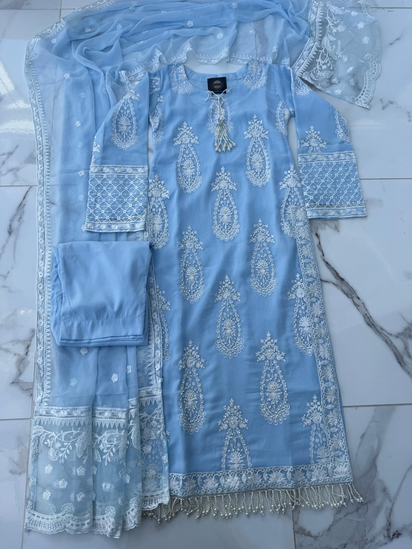 3 piece embroidered chiffon kameez