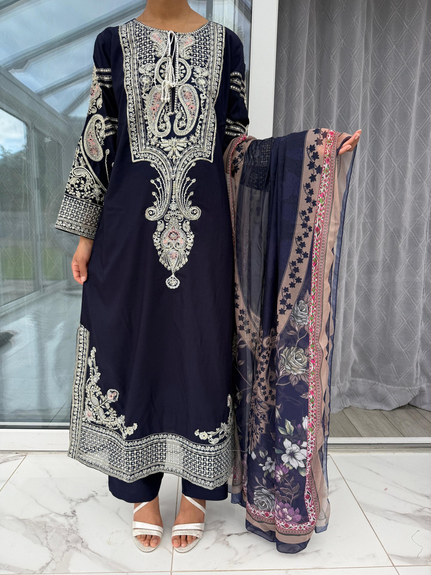 SIMRANS ETHNIC KAFTAN NAVY BLUE - Embroidered kaftan style kameez with straight trousers