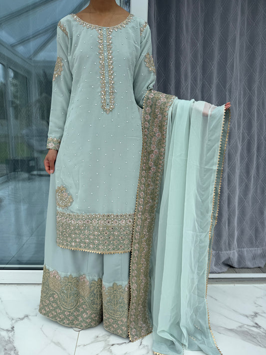 AMAAL - Embroidered chiffon kameez with Kali sharara
