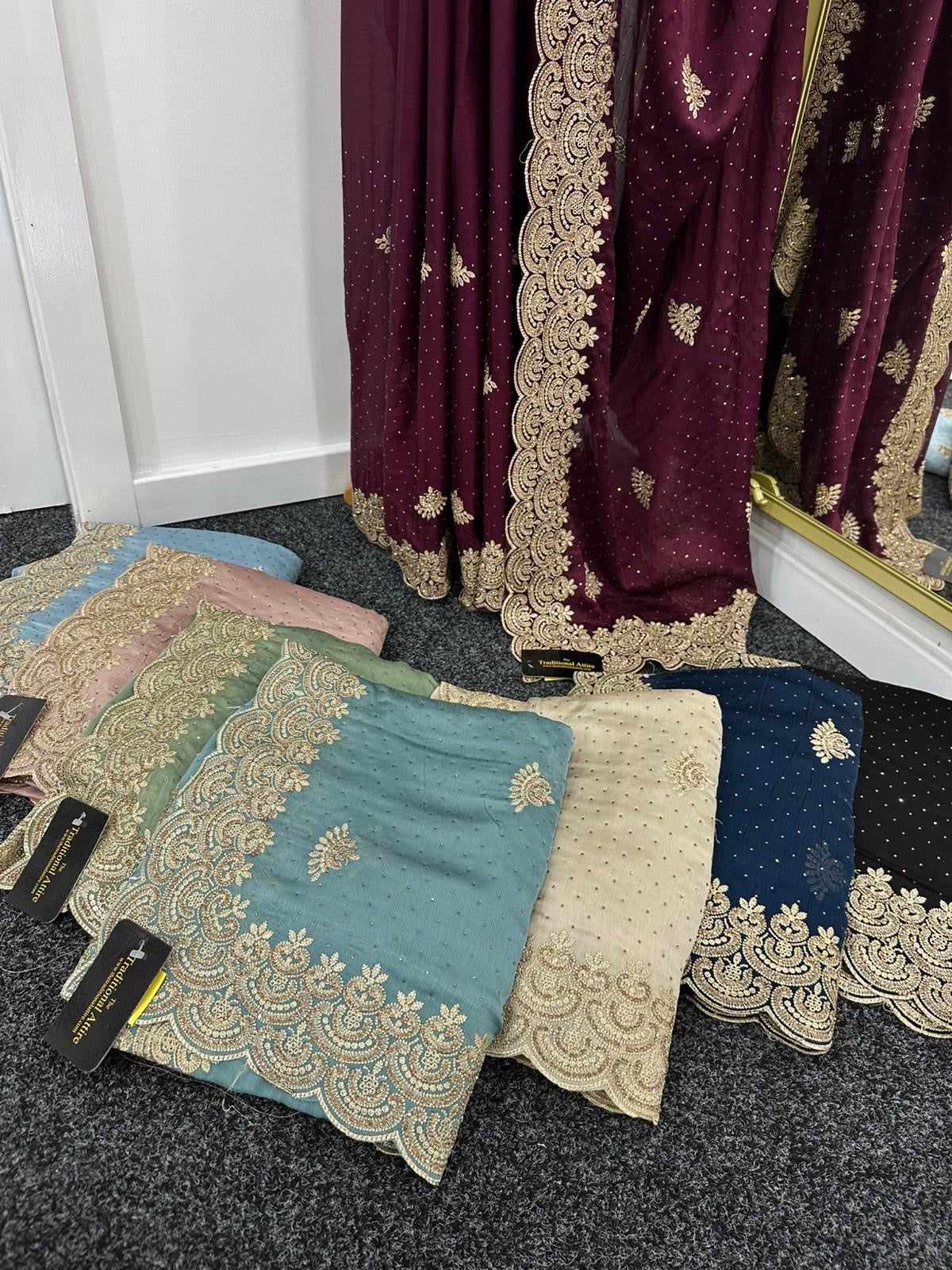 HOORAIN - Stonework Saree